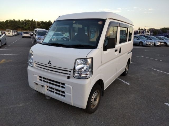 1302 Mitsubishi Minicab van DS17V 2019 г. (LUM Fukuoka Nyusatsu)